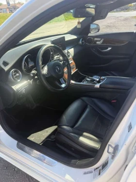 Mercedes-Benz C 300 * CARFAX * ПАНО * KEYLESS * ПОДГРЕВИ, снимка 5