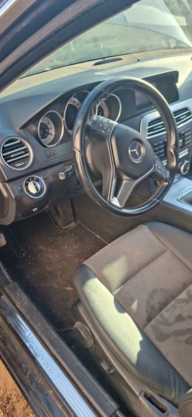 Mercedes-Benz C 220 2.2CDI 2бр.2013 г.ръчка, снимка 2