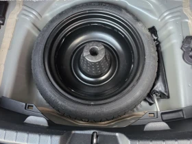 Toyota Yaris 1.5-Hybrit/АВТОМАТ, снимка 13