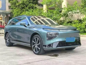 Xpeng G9 AWD  93.1KWH Max Edition, снимка 5