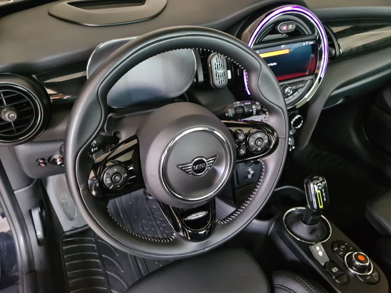 Mini Cooper SE Mini YOURS Гаранция, снимка 12 - Автомобили и джипове - 43626663