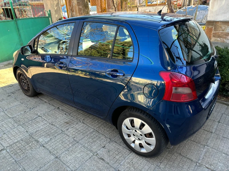 Toyota Yaris 1.3, снимка 6 - Автомобили и джипове - 48381202