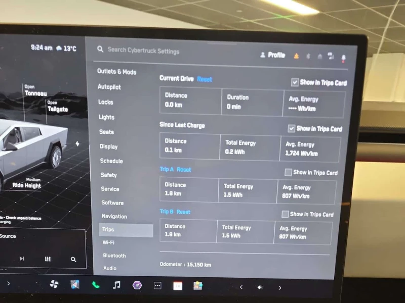 Tesla Cybertruck * AWD * PANO* ПОДГРЕВ* KEYLESS* 360* , снимка 8 - Автомобили и джипове - 53578541