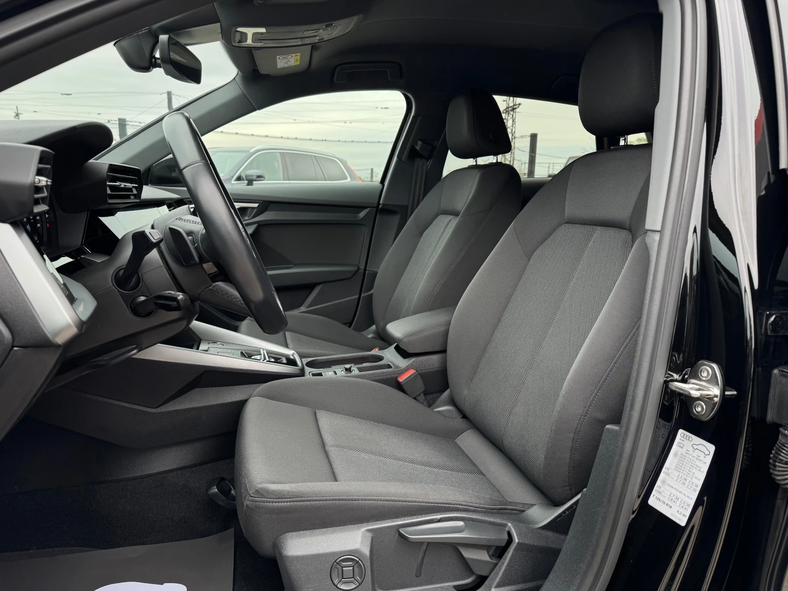Audi A3 2.0TDI-DIGITAL-LED-KEYLESS-DISTRONIC-LANE ASSIST - изображение 10
