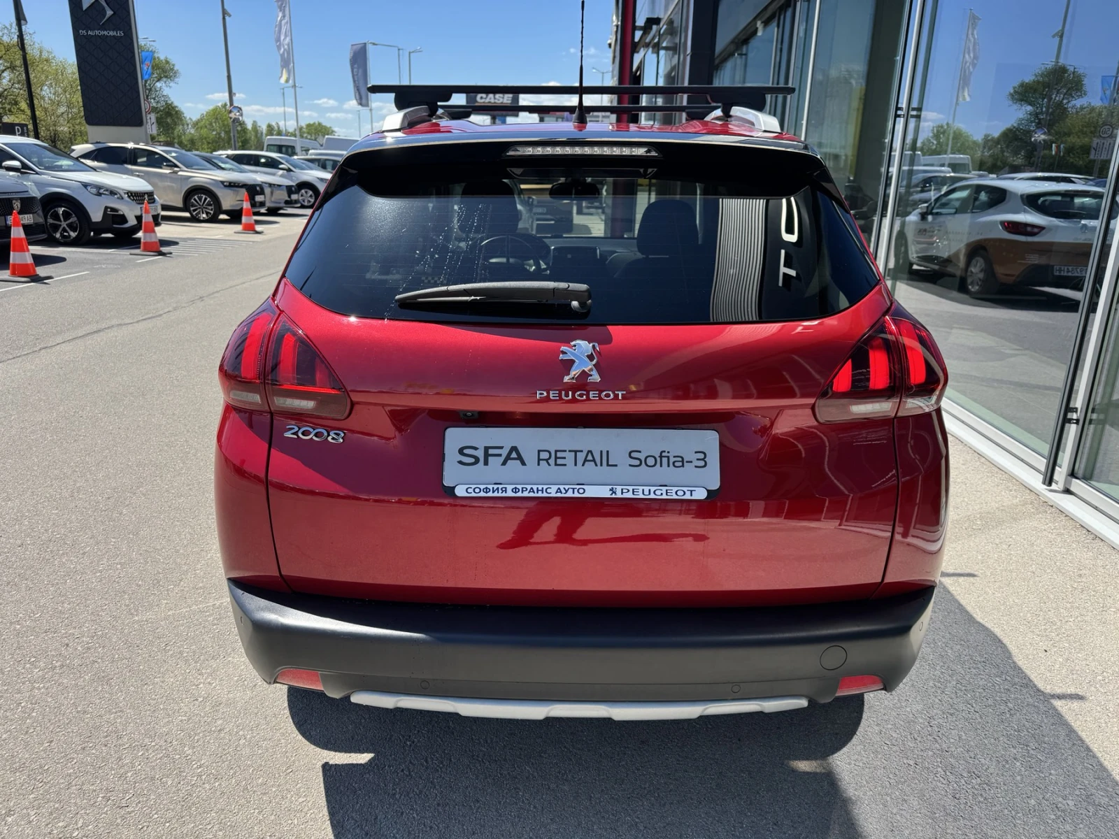 Peugeot 2008 ALLURE 1.5 e-HDI 120 STT EAT6 EURO 6.2 - изображение 6