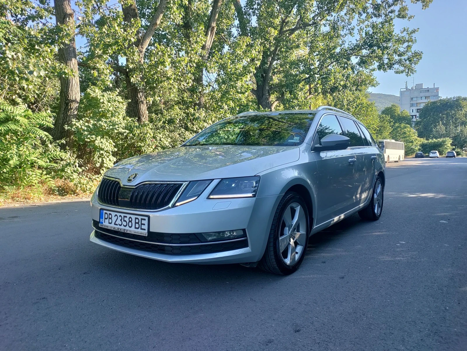 Skoda Octavia 2.0TDI 150hp Automatic 2019 - изображение 6
