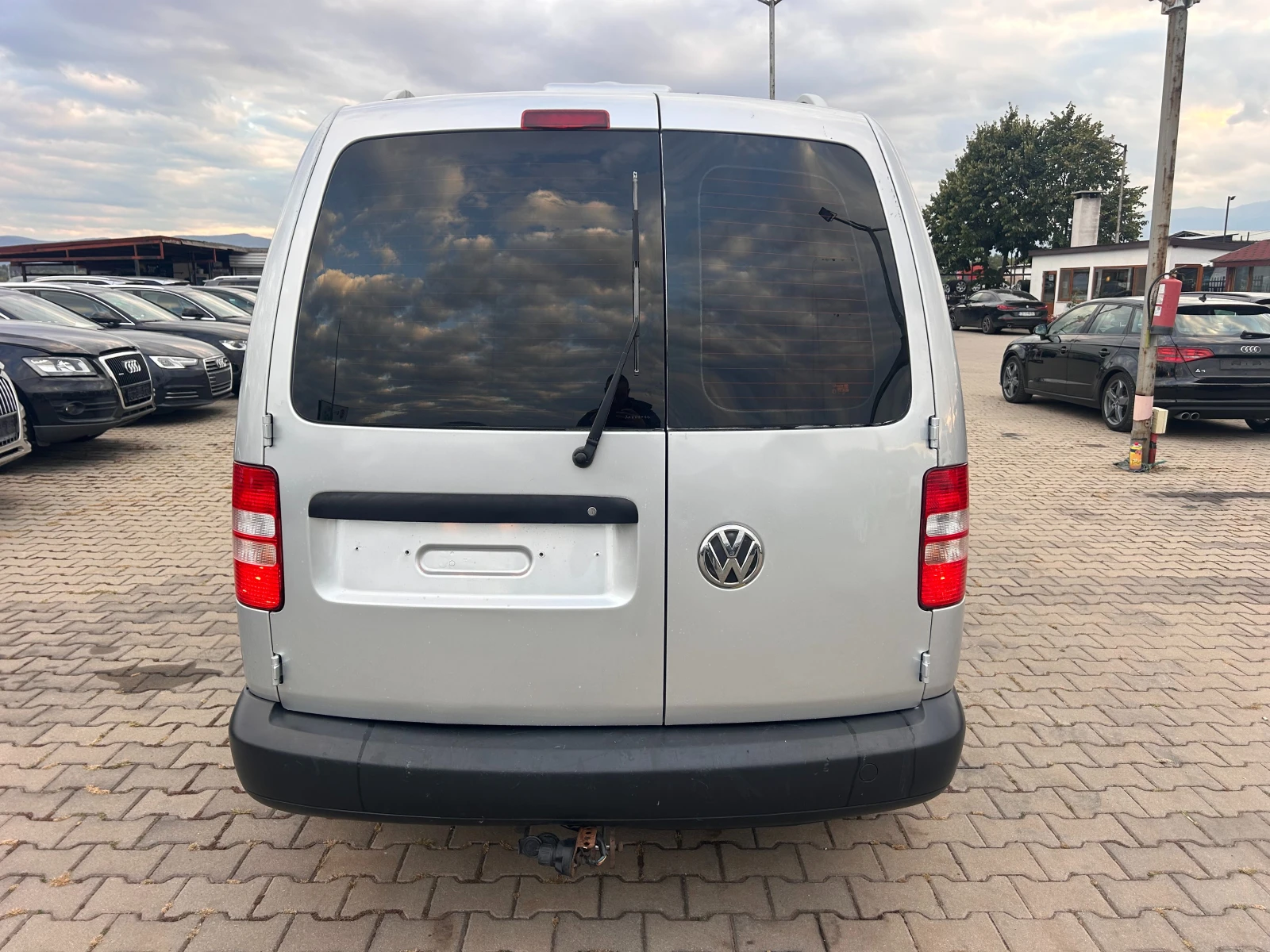 VW Caddy MAXI 1.6 TDI NAVI EURO 5  - изображение 7