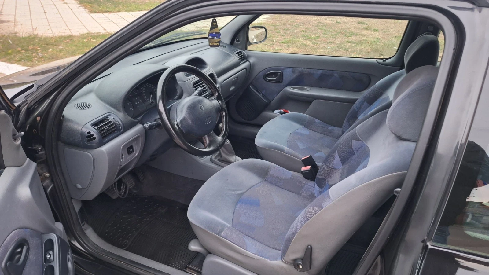Renault Clio 1.2 газ  - изображение 5