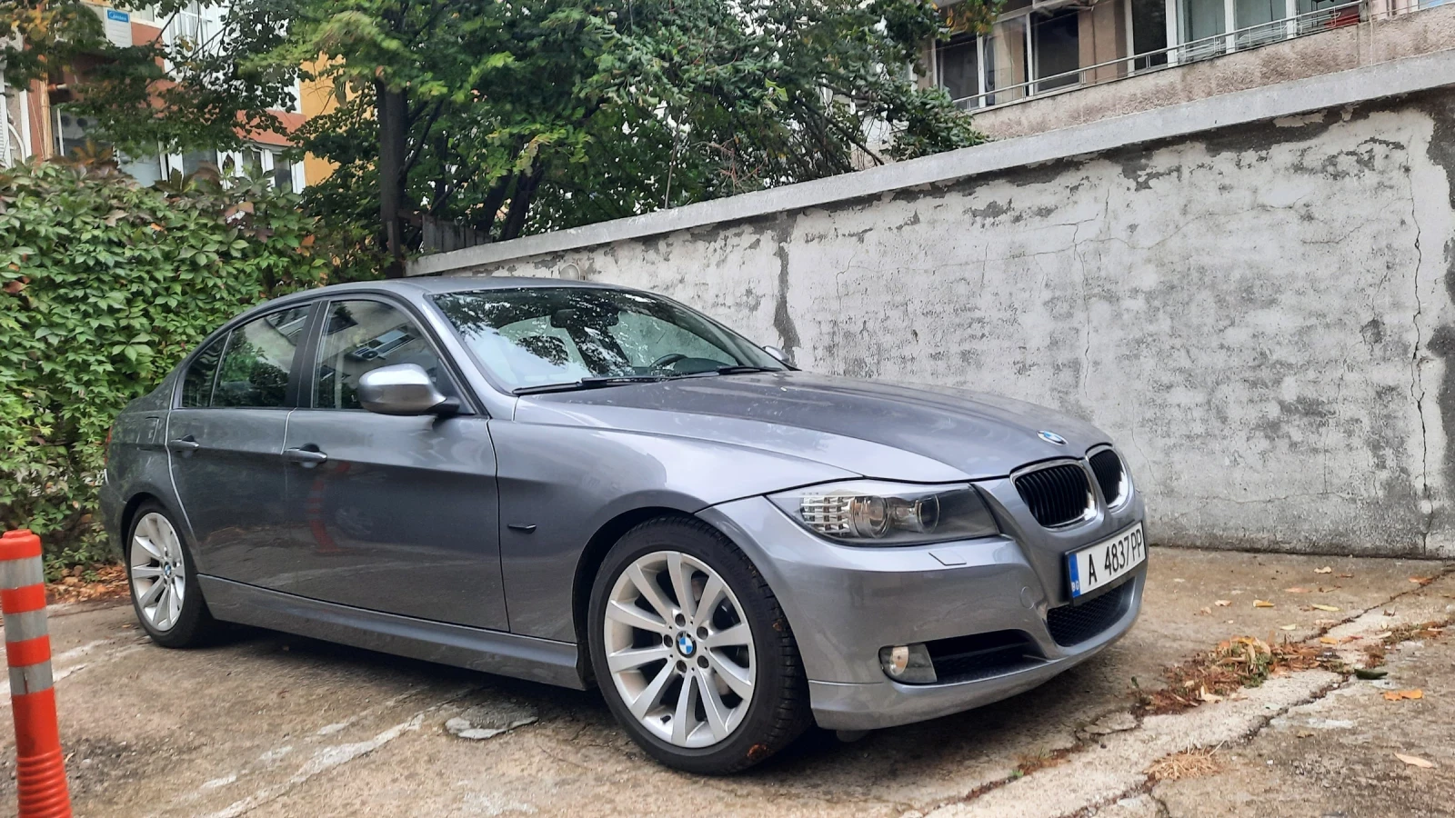 BMW 320 I - изображение 3