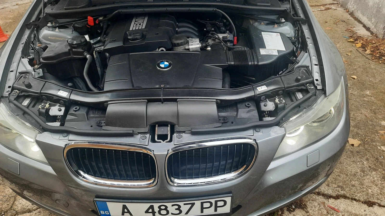 BMW 320 I - изображение 2