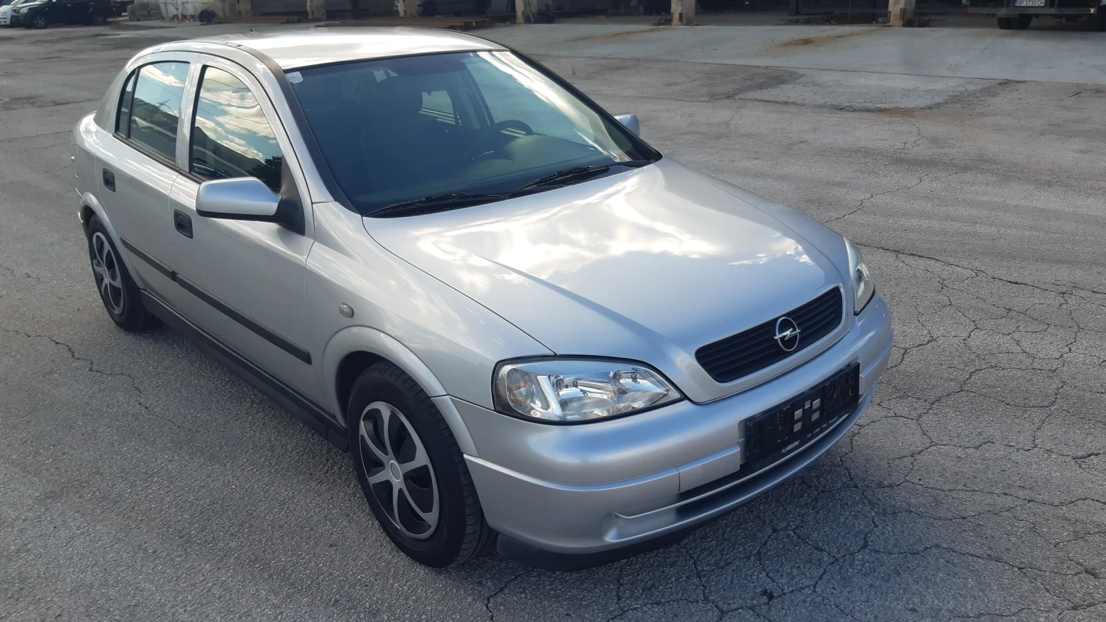 Opel Astra 1.6i 84к.с ТОП | Mobile.bg — изображение 4