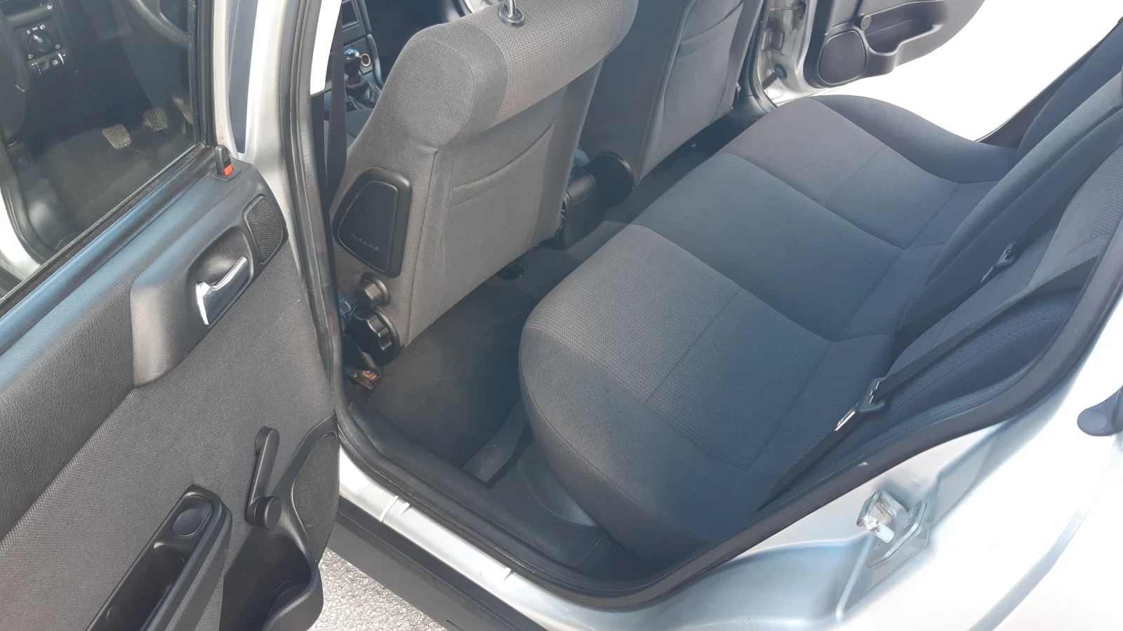 Opel Astra 1.6i 84к.с ТОП | Mobile.bg — изображение 6