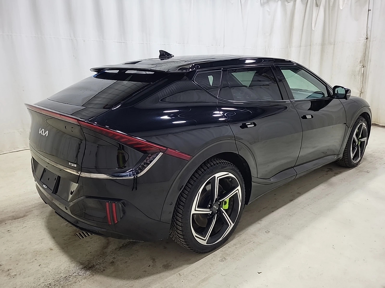 Kia EV6 * GT* CARFAX *    | Mobile.bg   4