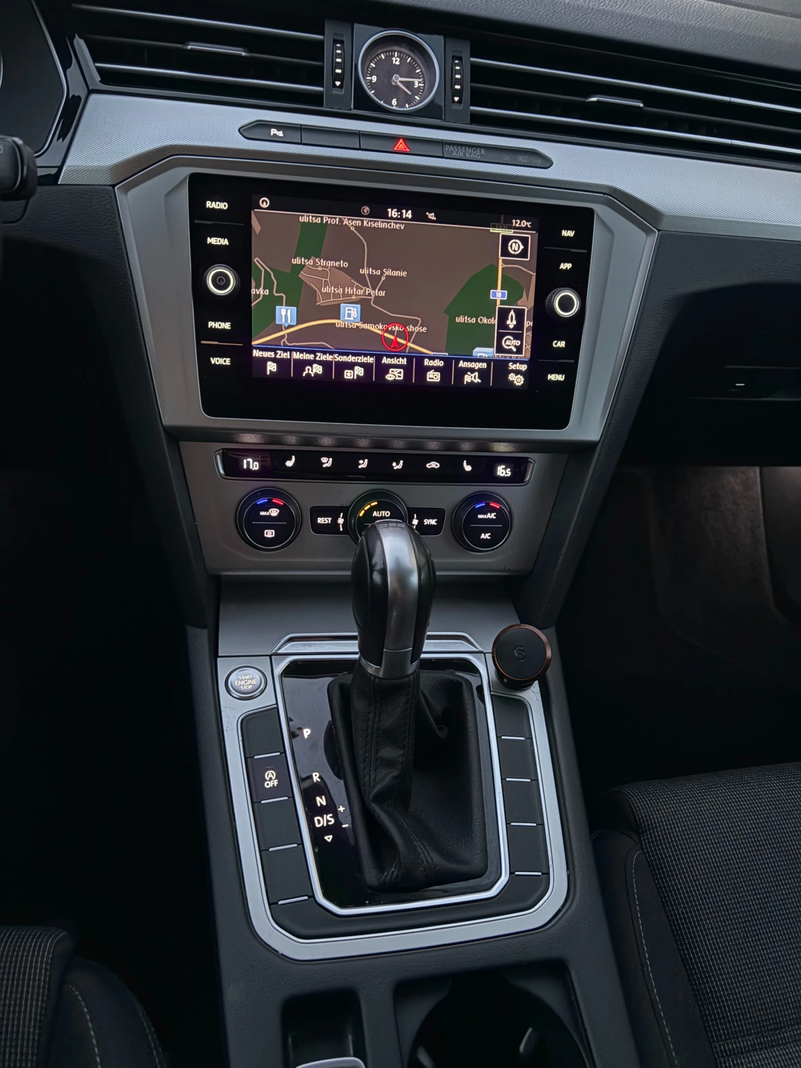 VW Passat 2, 0TDI   | Mobile.bg   10