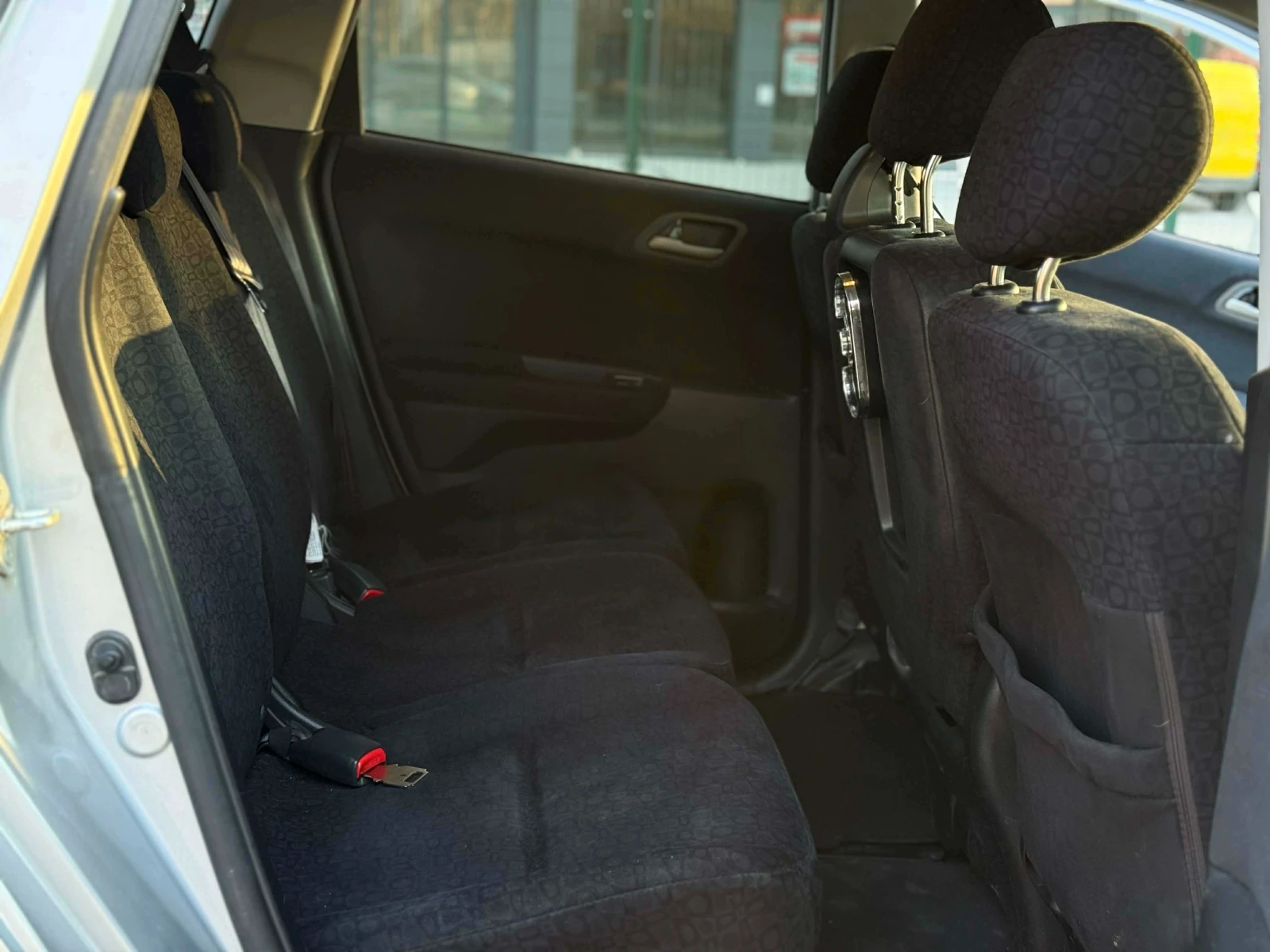 Honda Fr-v 2.0 vtec , газ, снимка 10 - Автомобили и джипове - 53620900