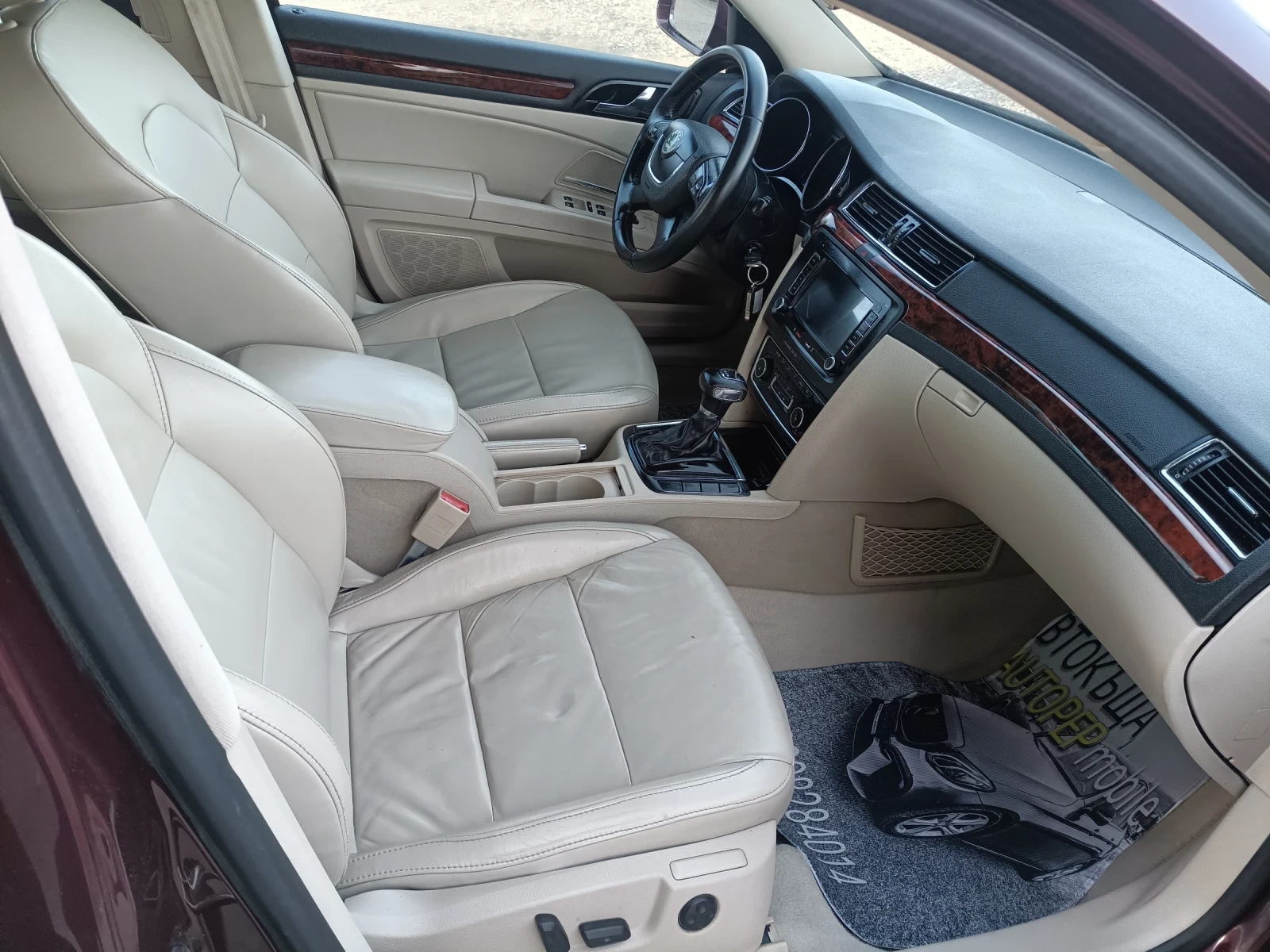 Skoda Superb 2.0 avtomat navi кожа, снимка 10 - Автомобили и джипове - 53801451