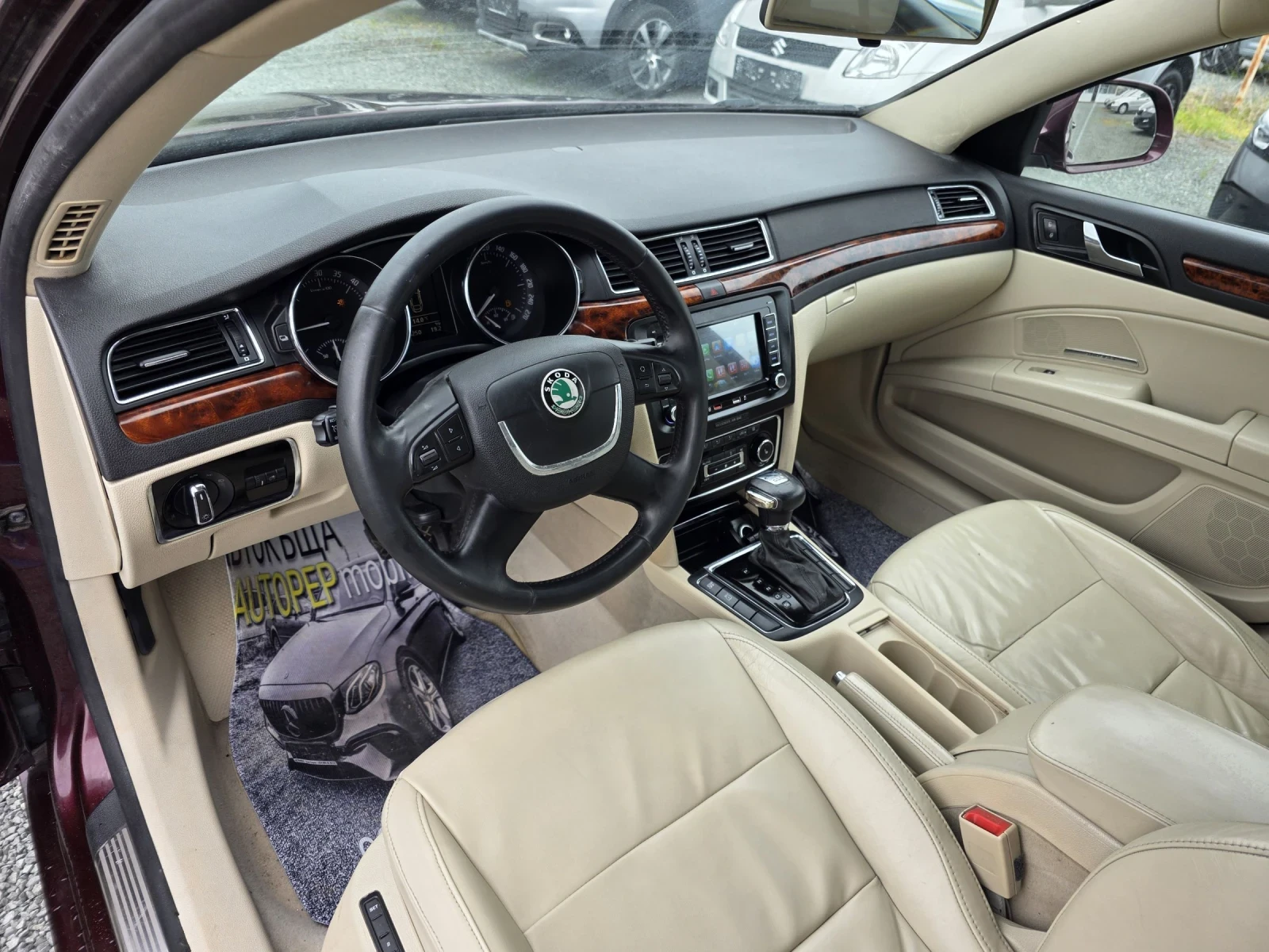 Skoda Superb 2.0 avtomat navi кожа, снимка 9 - Автомобили и джипове - 53801451