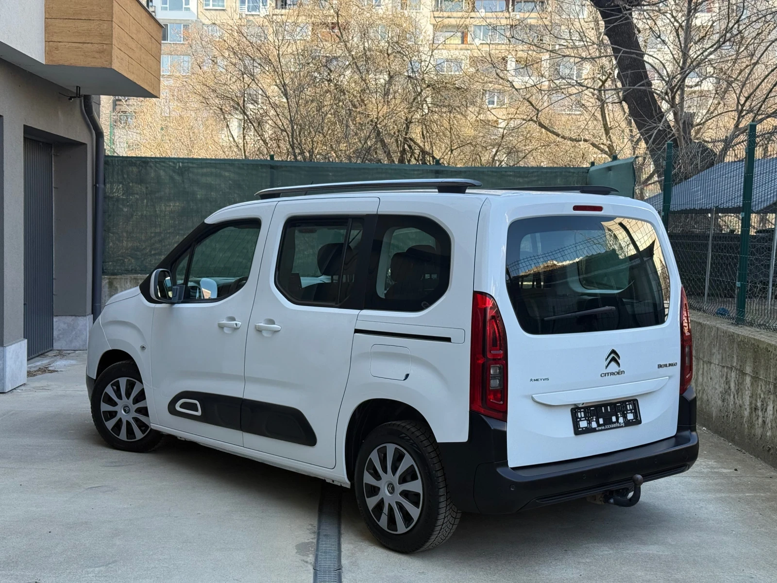 Citroen Berlingo 1.3i Turbo* full* , снимка 4 - Автомобили и джипове - 53846414