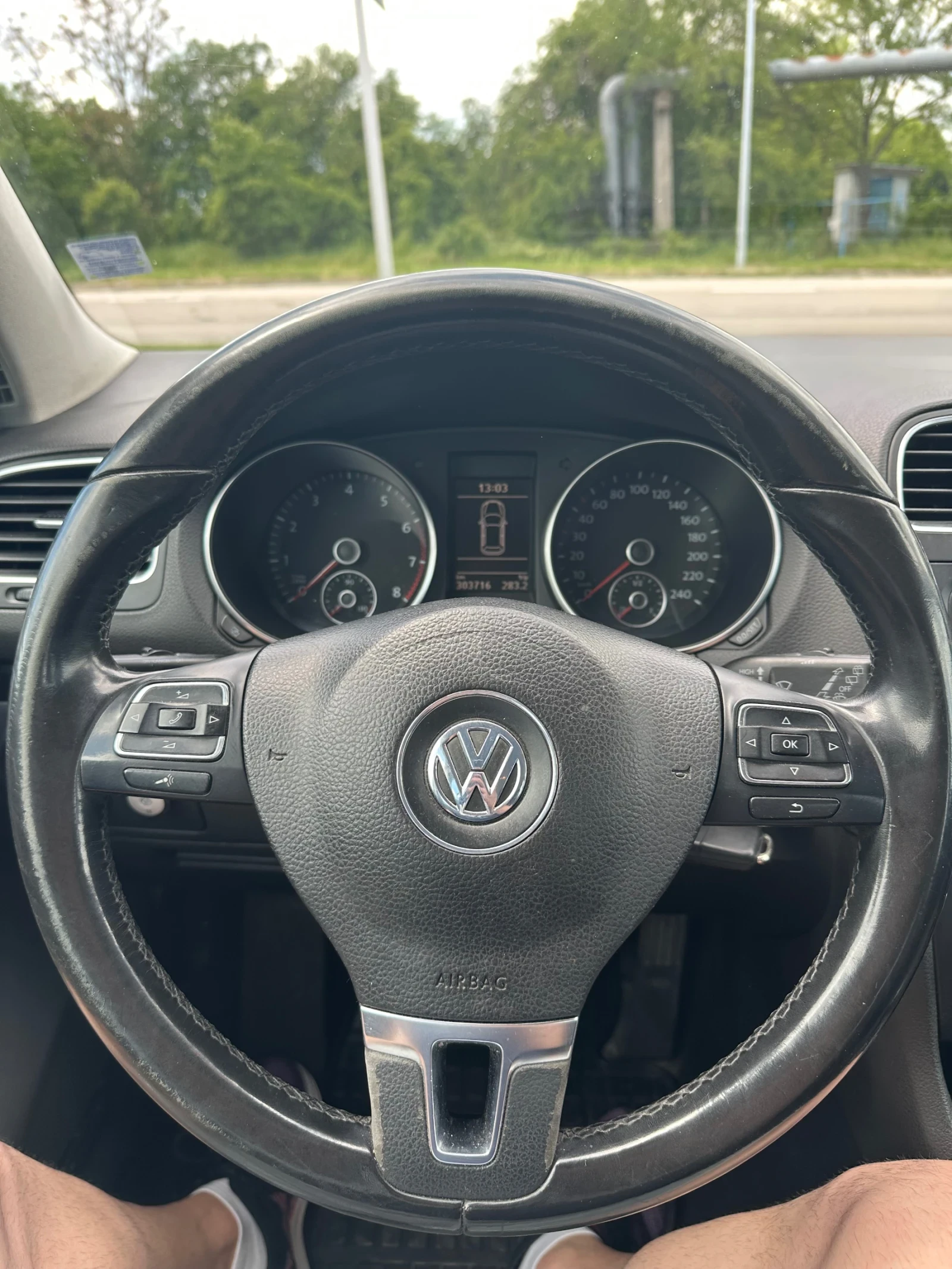 VW Golf Течна LPG, снимка 10 - Автомобили и джипове - 54654022