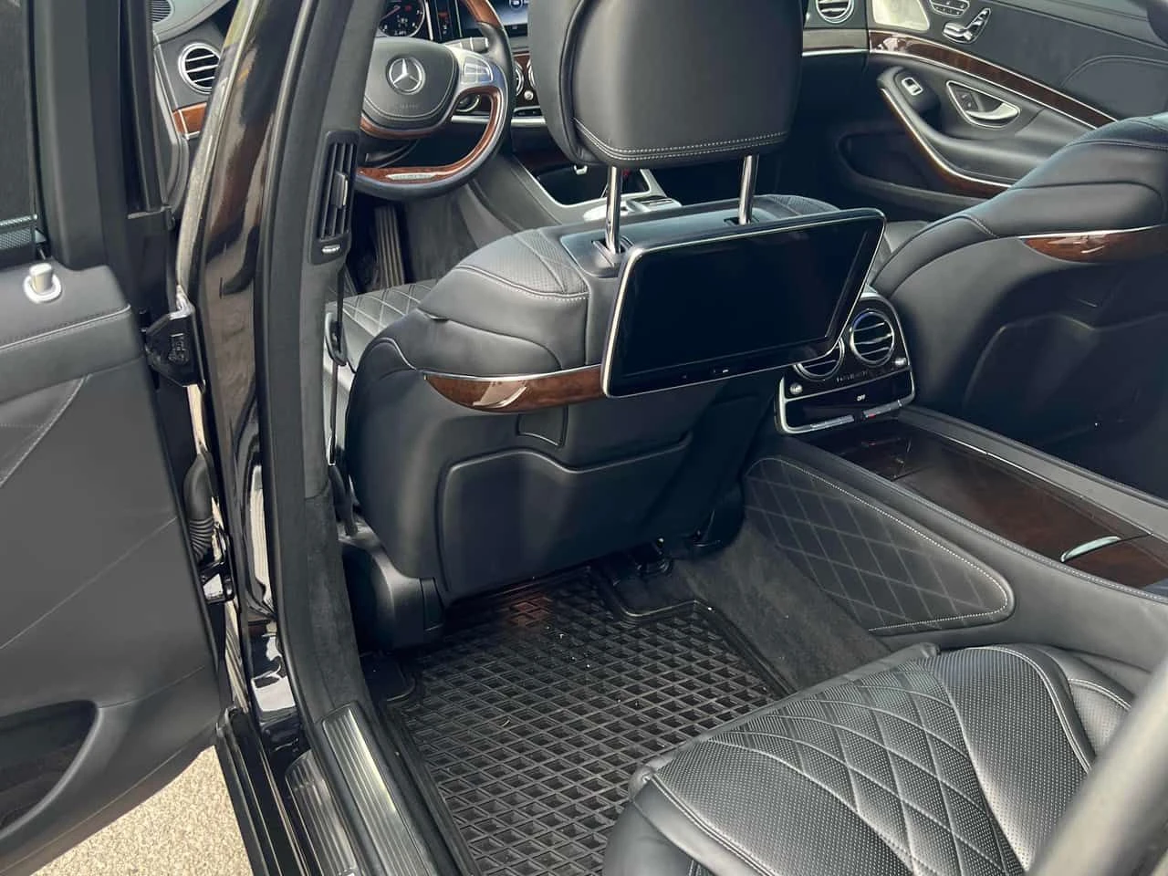 Mercedes-Benz S 600 MAYBACH 600 * 360* МАСАЖ* BURMESTER* CARFAX * , снимка 11 - Автомобили и джипове - 54699683