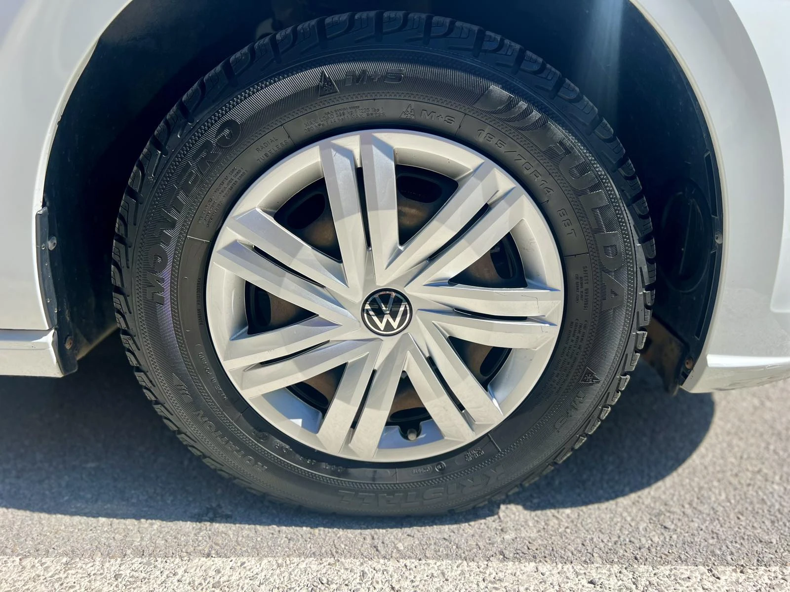 VW Polo Facelift / 1.0 TSI / 95 к.с. / LED / Digital / ACC, снимка 17 - Автомобили и джипове - 54853751