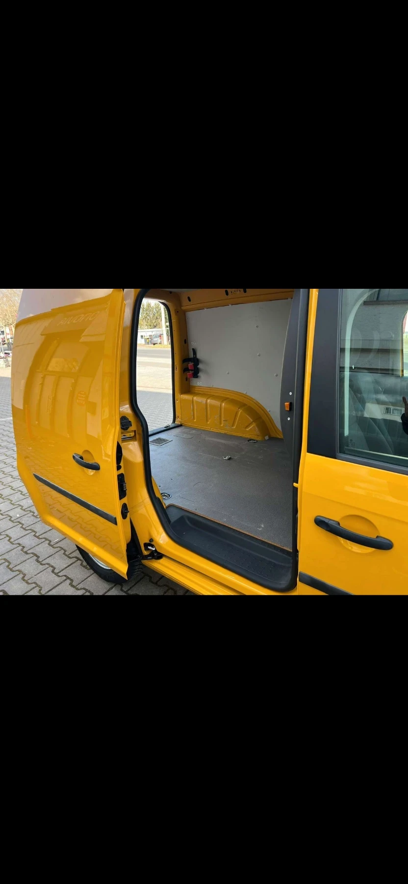 VW Caddy 2.0TDI BMT FULL LED, снимка 10 - Автомобили и джипове - 54905168