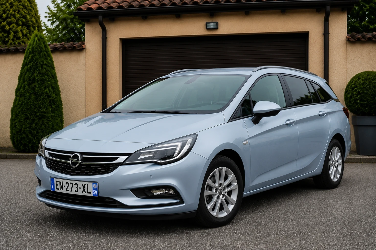 Opel Astra 1.6 DTCI AVTOMAT КАМЕРА