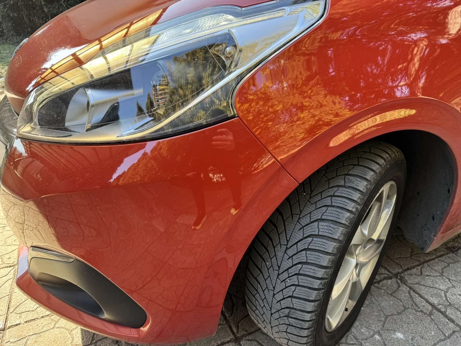 Peugeot 208, снимка 6 - Автомобили и джипове - 55475958