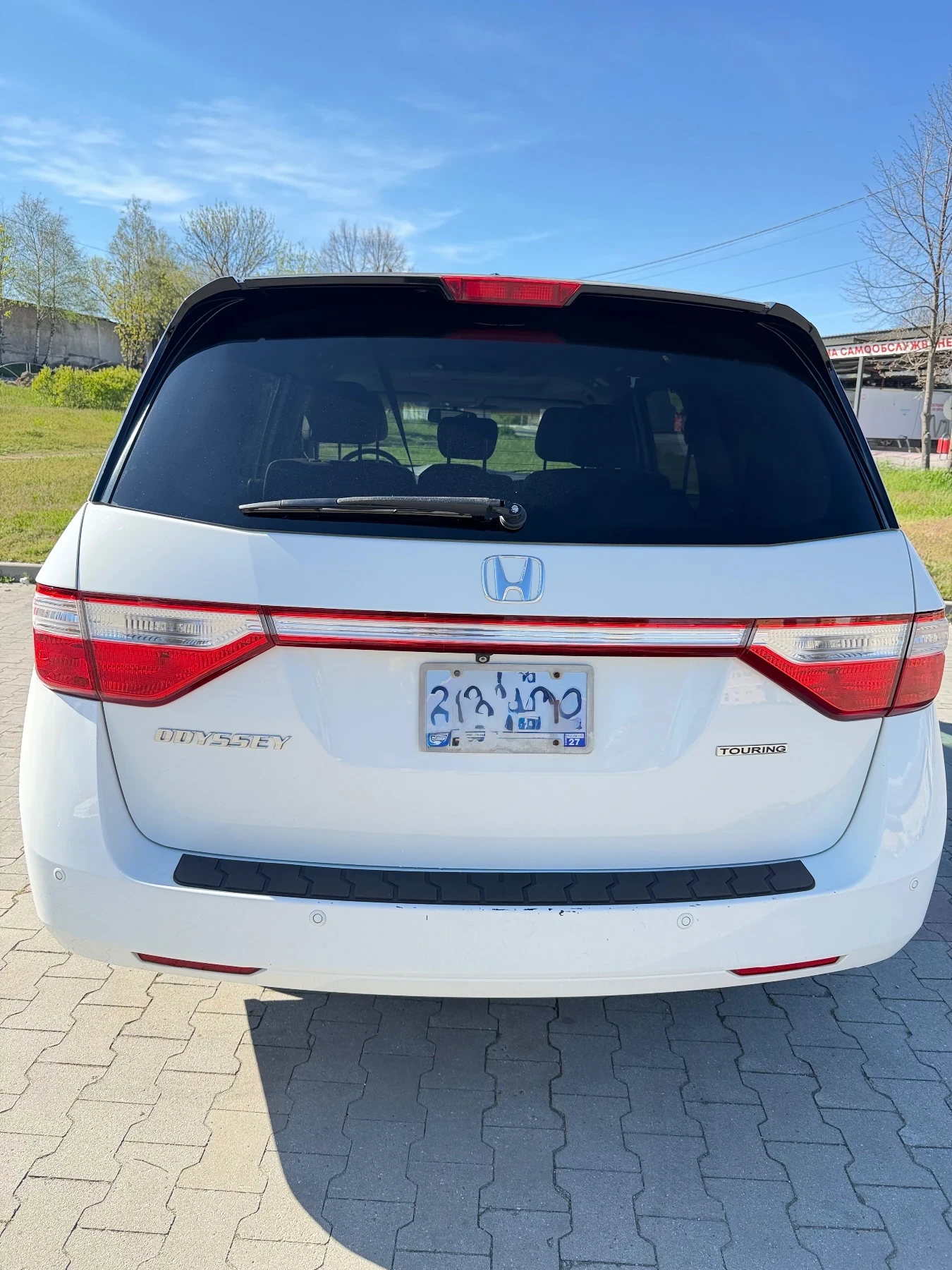 Honda Odyssey Touring Elite, снимка 4 - Автомобили и джипове - 56024908