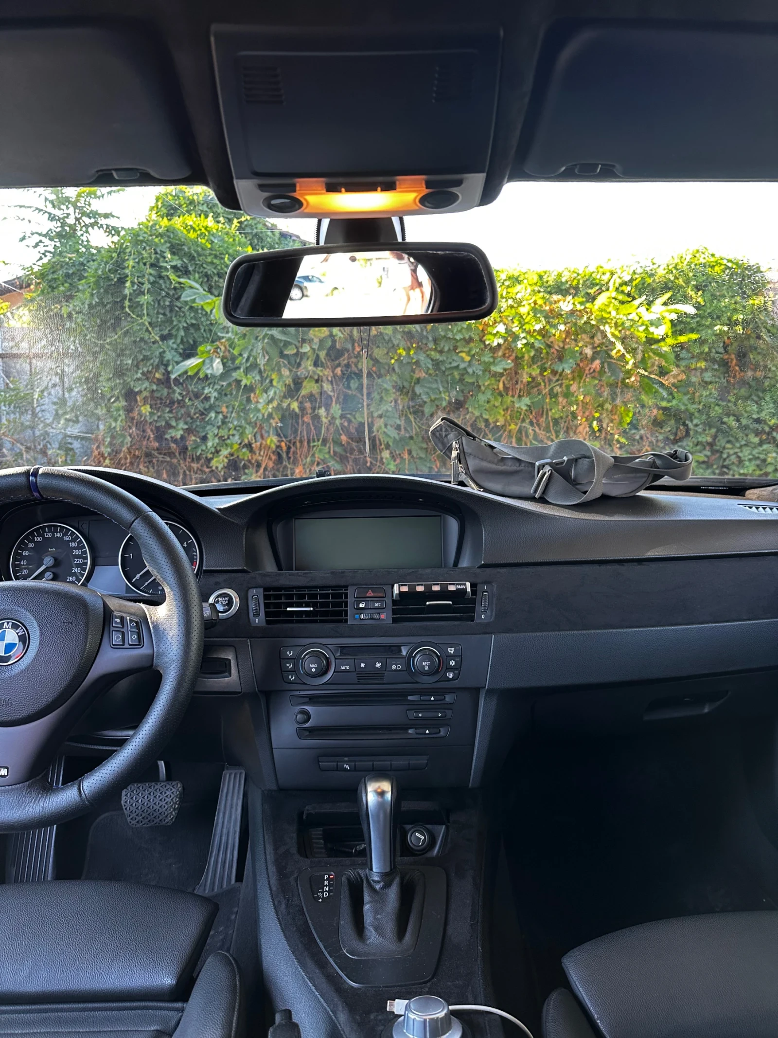 BMW 320 320d, снимка 10 - Автомобили и джипове - 56073909