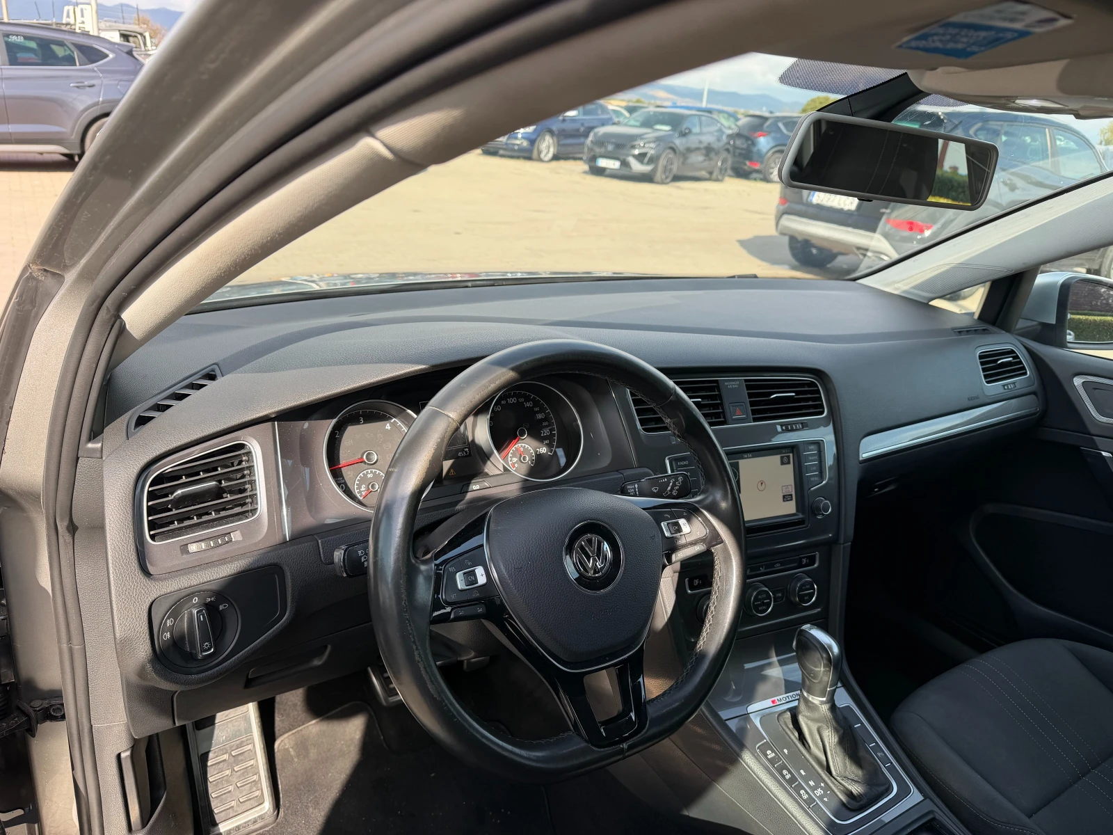 VW Alltrack GOLF 2.0TDI 4MOTION AVTOMAT/NAVI EURO 6, снимка 11 - Автомобили и джипове - 56272484