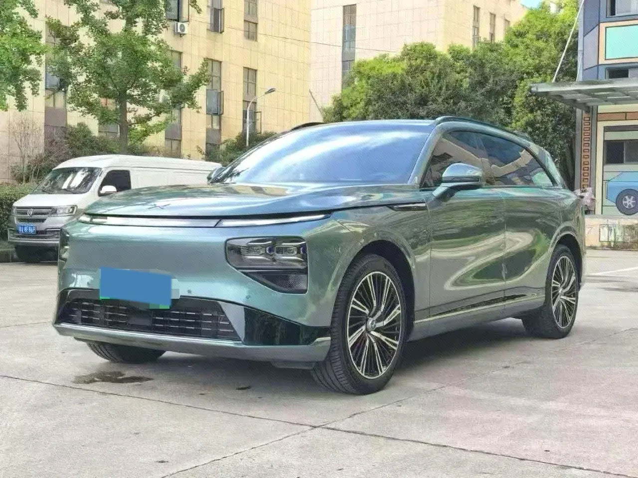 Xpeng G9 AWD  93.1KWH Max Edition