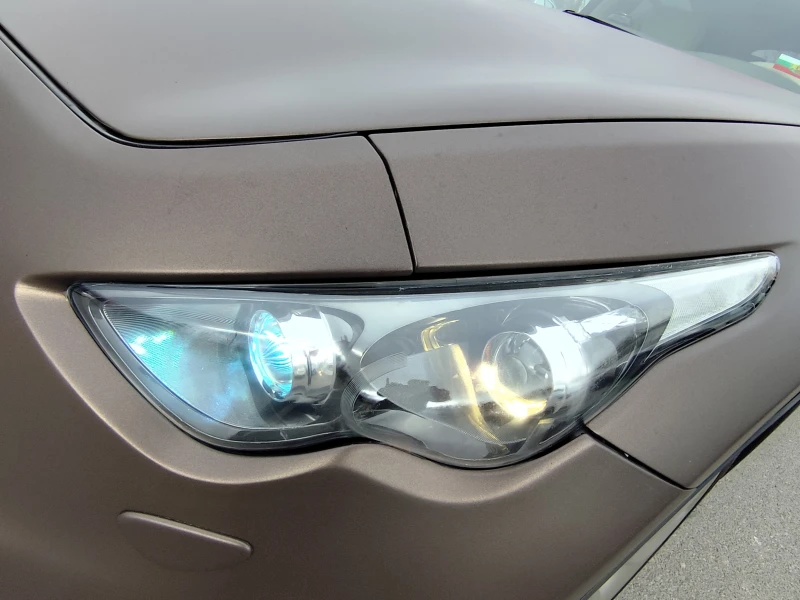 Infiniti Fx 30 D 3.0D* 4x4* LED/XENON* АВТОМАТИК* КОЖА* CAMERA360, снимка 17 - Автомобили и джипове - 52751364