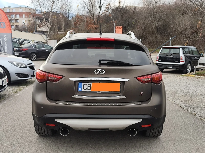 Infiniti Fx 30 D 3.0D* 4x4* LED/XENON* АВТОМАТИК* КОЖА* CAMERA360, снимка 5 - Автомобили и джипове - 52751364