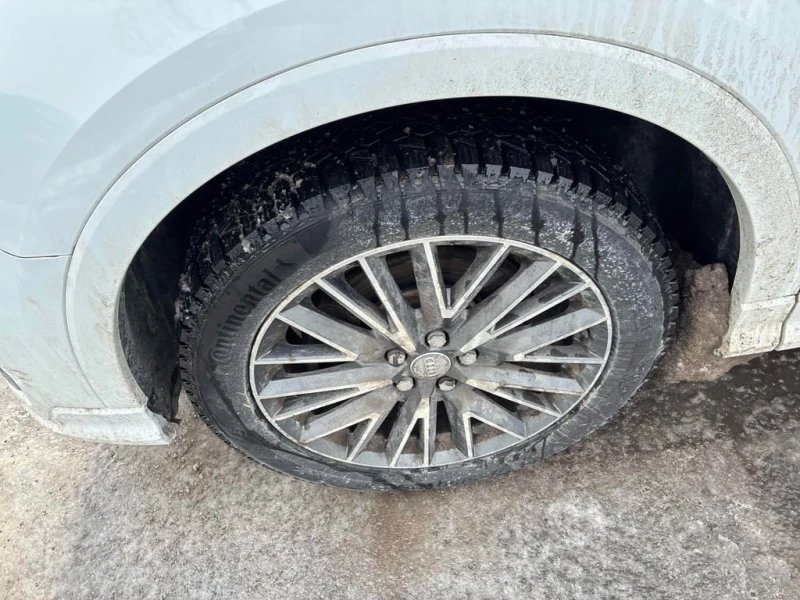 Audi Q3 * Technik * CARFAX * БЕЗ ПЪРВОНАЧАЛНА ВНОСКА, снимка 7 - Автомобили и джипове - 52870022