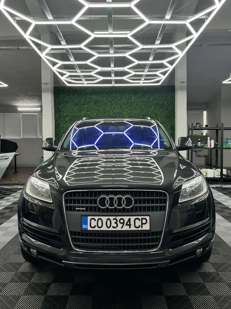 Audi Q7, снимка 2 - Автомобили и джипове - 53235985