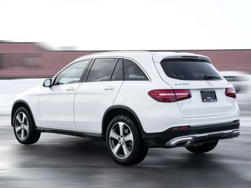 Mercedes-Benz GLC * GLC300 Base 4M * CARFAX * ЦЕНА ДО БГ, снимка 4 - Автомобили и джипове - 53370198