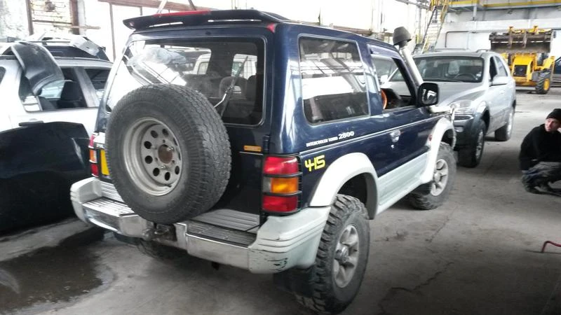 Mitsubishi Pajero 2.8TDI, снимка 2 - Автомобили и джипове - 46834293