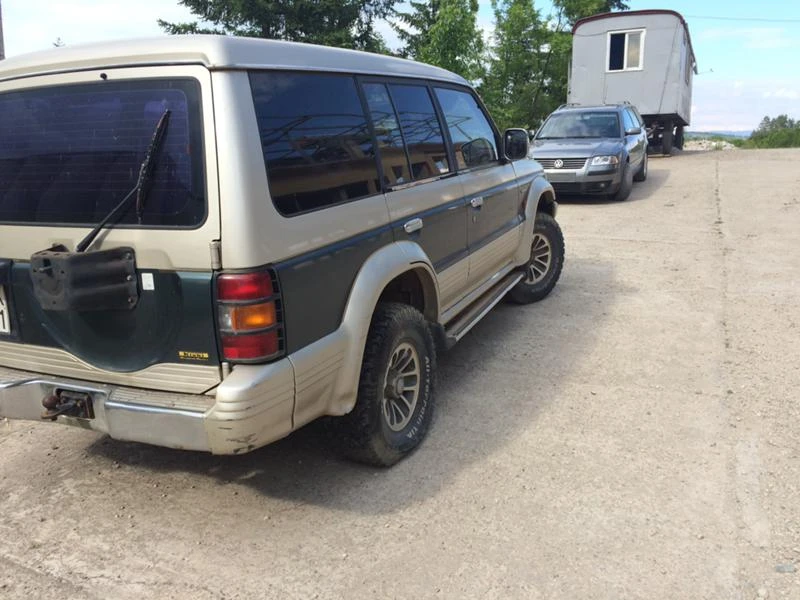 Mitsubishi Pajero 2.5 TDI, снимка 2 - Автомобили и джипове - 46822822