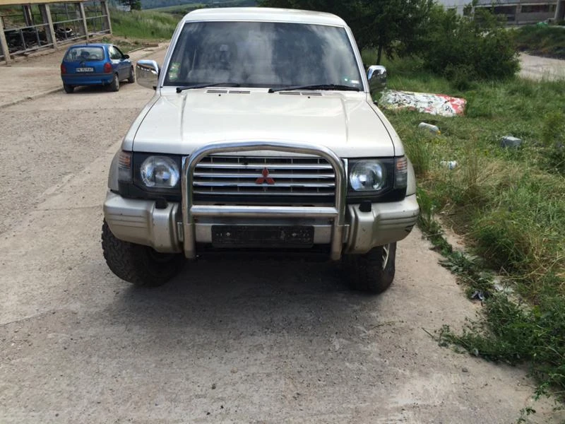 Mitsubishi Pajero 2.5 TDI, снимка 6 - Автомобили и джипове - 46822822