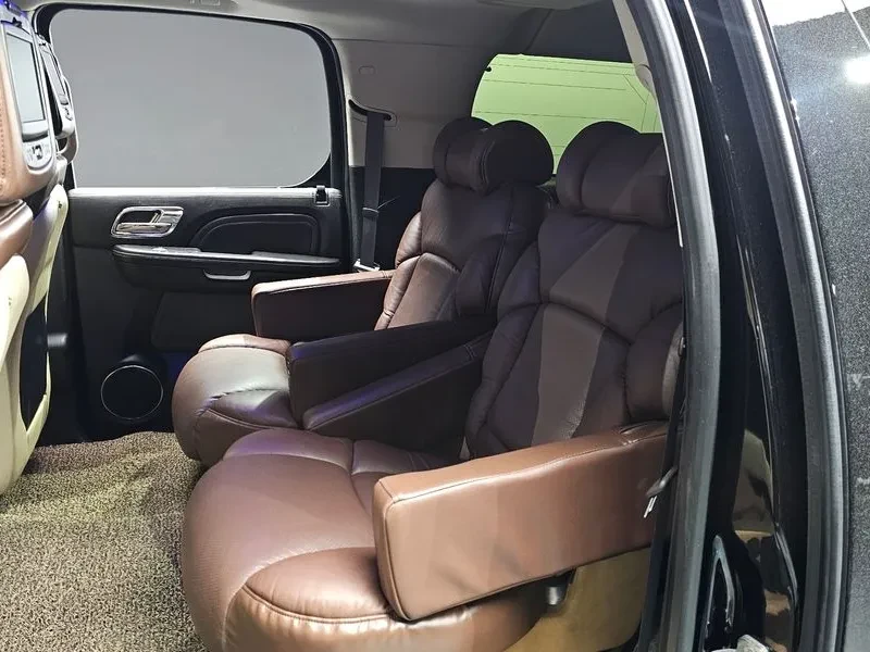 Cadillac Escalade 6.2 Esv 3Rd Generation, снимка 12 - Автомобили и джипове - 56256027