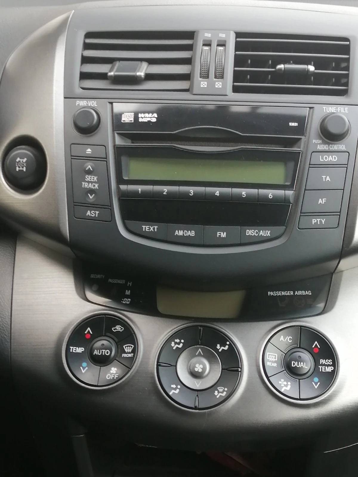 Toyota Rav4 2.2 TDI - изображение 3
