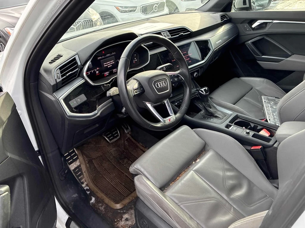 Audi Q3 * Technik * CARFAX * ��� ������������ ������ | Mobile.bg � ����������� 5