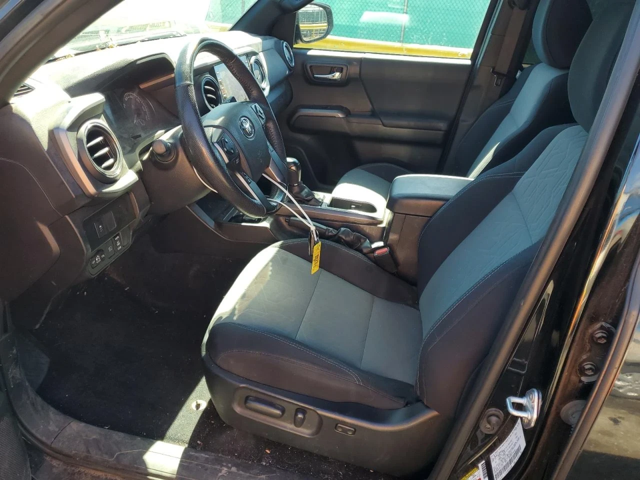 Toyota Tacoma DOUBLE CAB - изображение 7