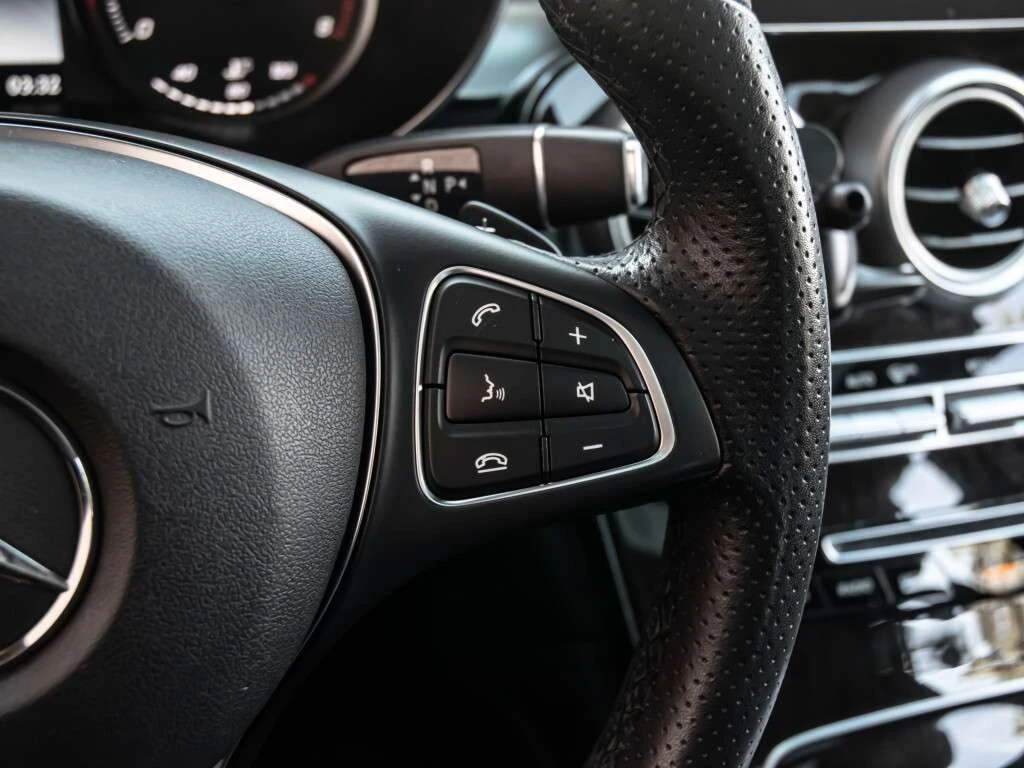 Mercedes-Benz GLC * GLC300 Base 4M * CARFAX * ЦЕНА ДО БГ - изображение 10