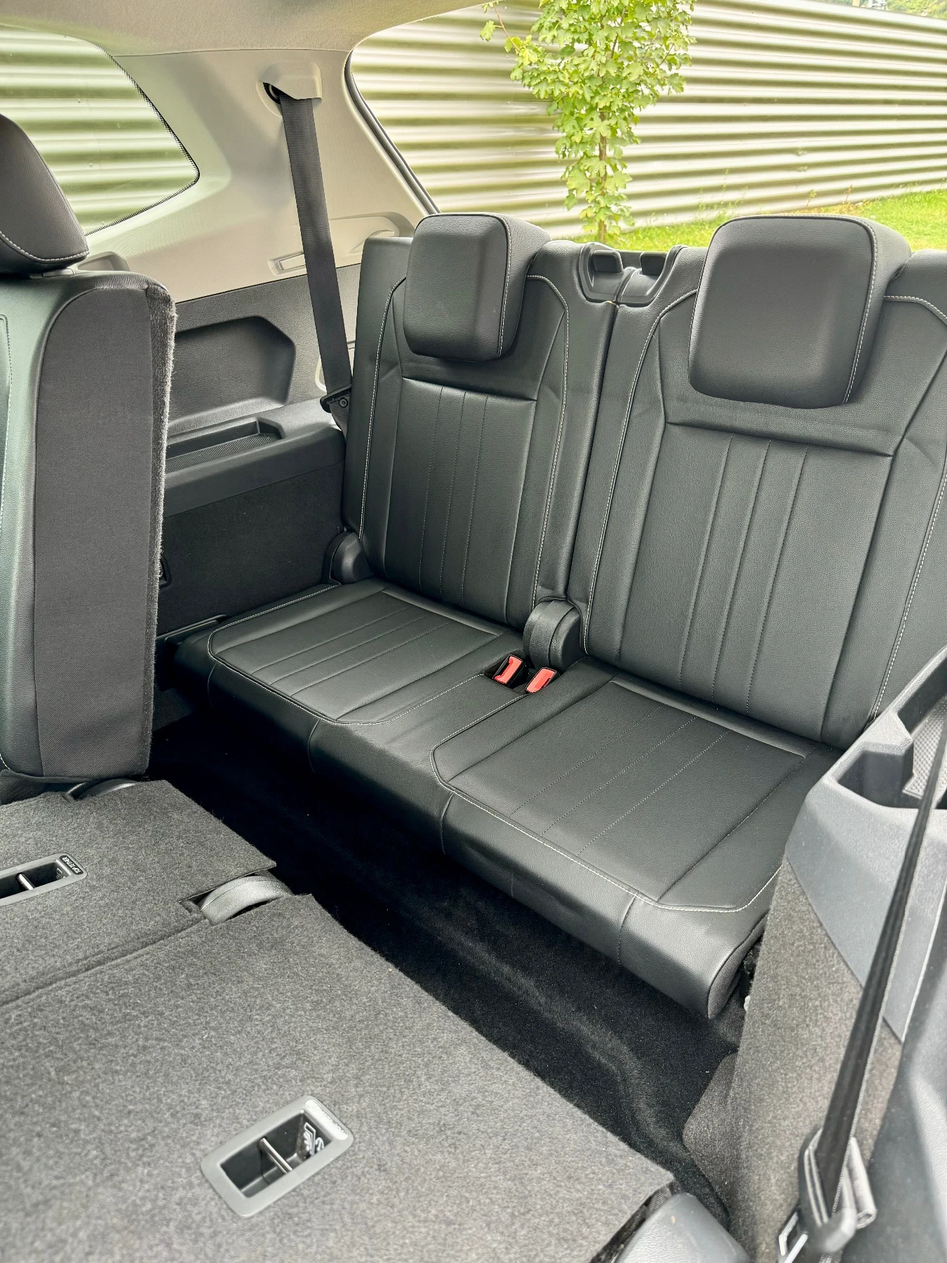 VW Tiguan Allspace SE 2.0 TFSI | Digital Cockpit | DSG | Подгрев | , снимка 13 - Автомобили и джипове - 53810745