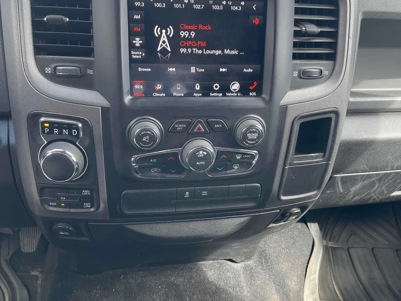 Dodge RAM 1500 * Express * 2 КЛЮЧА* KEYLESS* , снимка 8 - Автомобили и джипове - 54216651