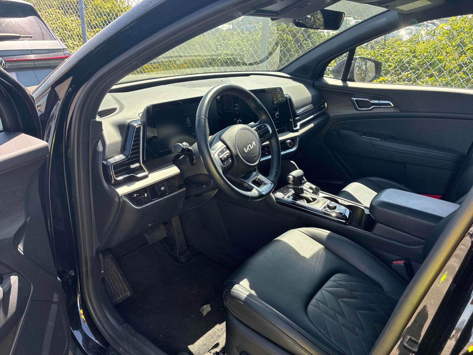 Kia Sportage * * CARFAX * * АВТО КРЕДИТ * * Цена до БГ * * , снимка 7 - Автомобили и джипове - 54482351