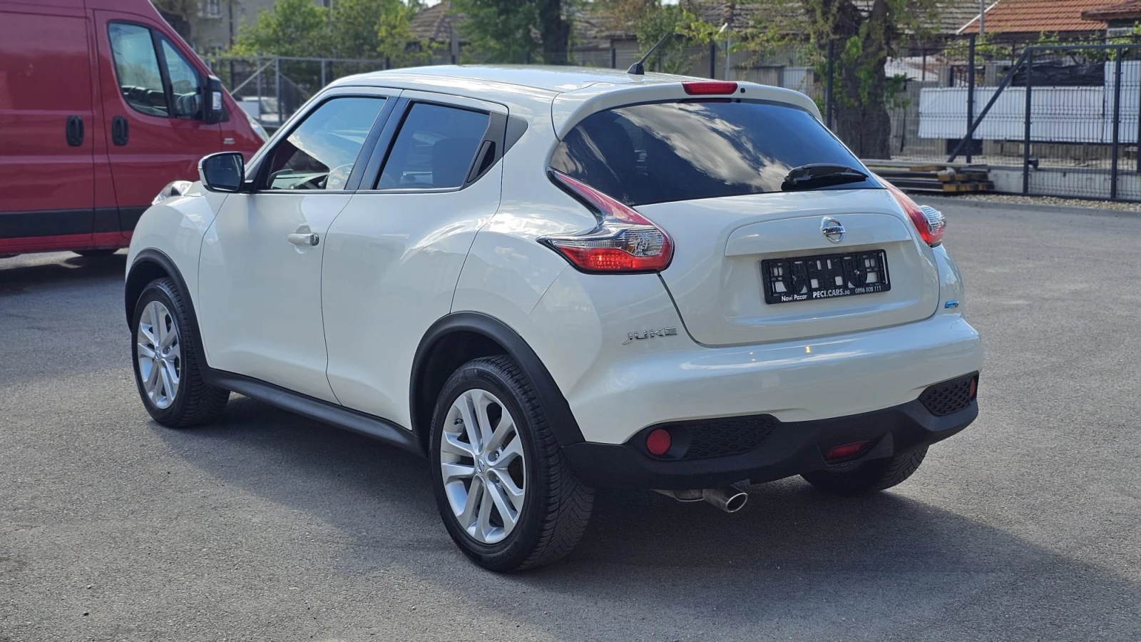 Nissan Juke 1.5DCi 6SP Facelift IT-ИСТОРИЯ-ТОП СЪСТ.-ЛИЗИНГ, снимка 4 - Автомобили и джипове - 54606443