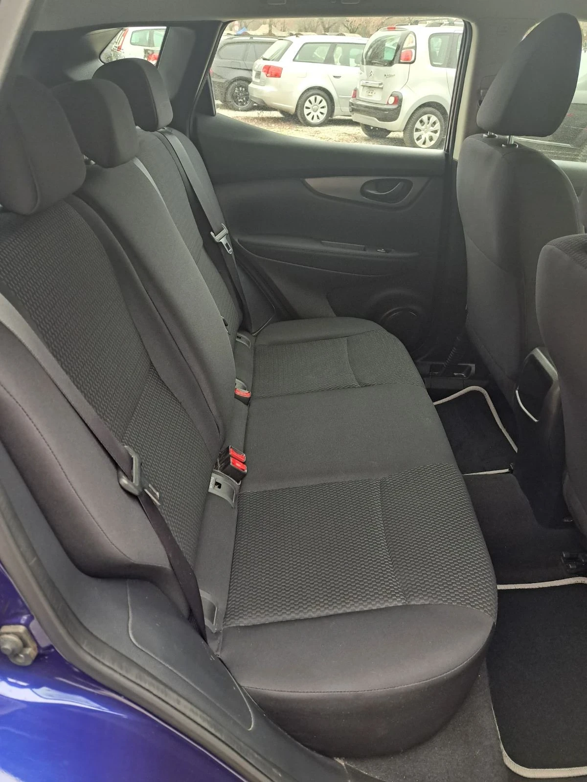 Nissan Qashqai, снимка 9 - Автомобили и джипове - 54623256